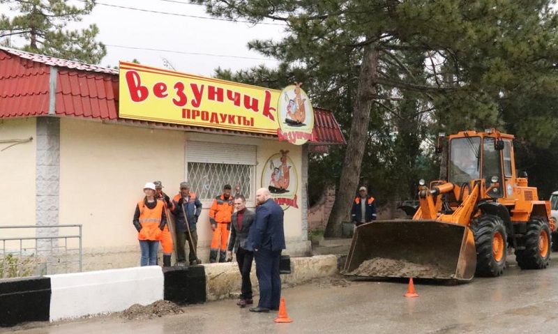 Ремонт дороги в феодосийском поселке Щебетово